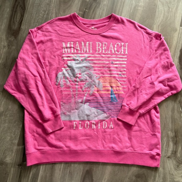 Hollister Sweaters - Hollister XL Neon Pink Miami Beach Florida‎ Sweatshirt Crewneck Retro Palm Tree